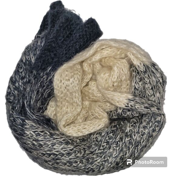 No Brand Accessories - Blue Hombre Knit Scarf 91" X 11"